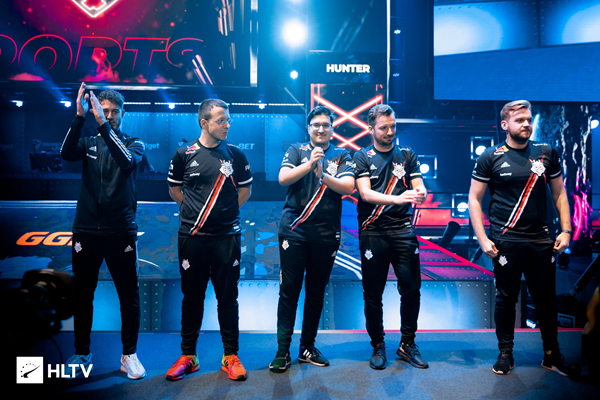 V5官宣：上单选手Rich加入